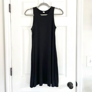 Old Navy sleeveless jersey swing dress